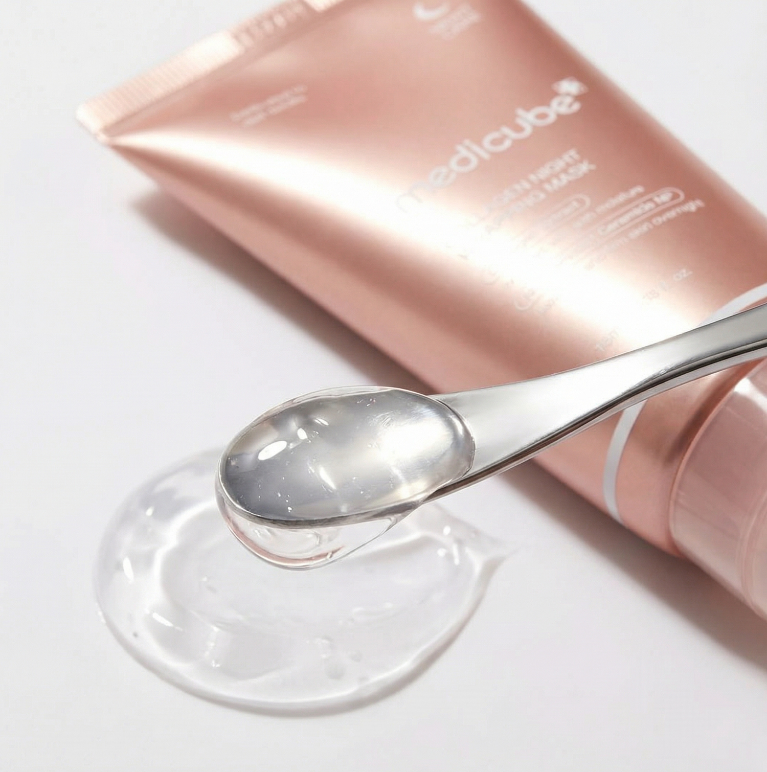 MEDICUBE Collagen Night Wrapping Mask